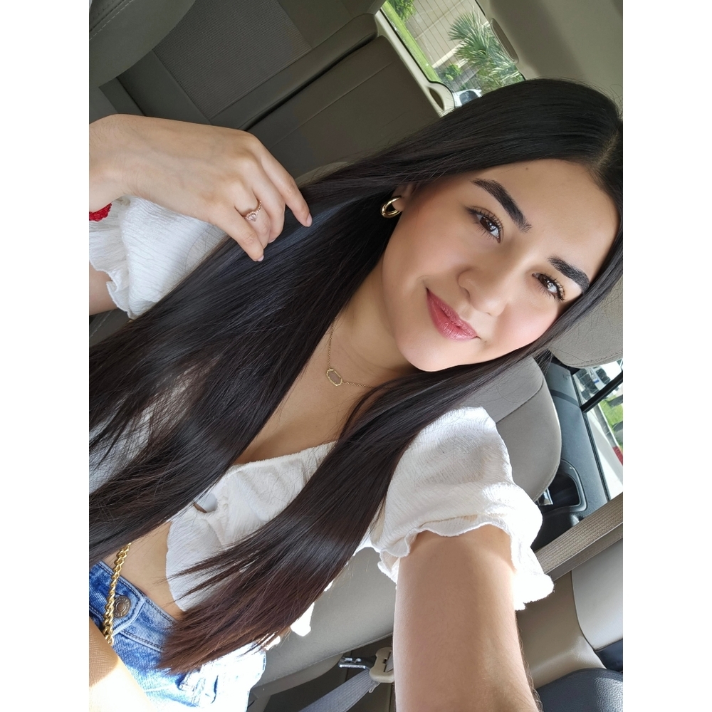 Meet your Posher, Jamyleen aharhel